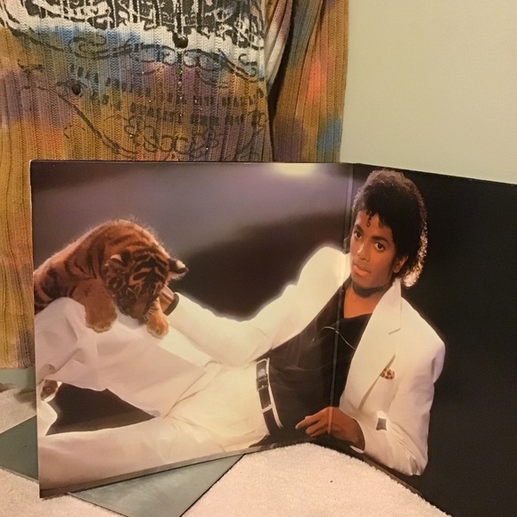Epic Record, #1 record ever Sold, MICHAEL JACKSON ‘S THRILLER, original , 1982 - Picture 2 of 8